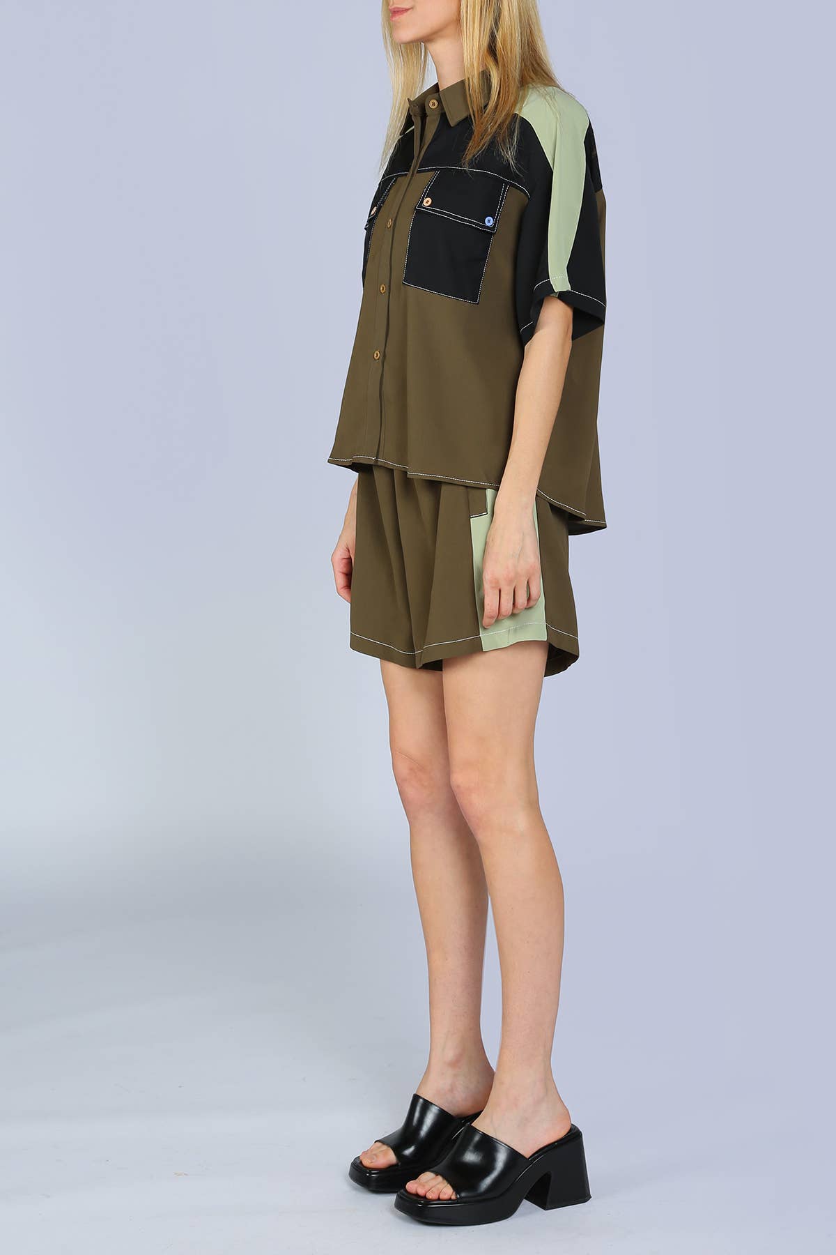 Contrast Stitch Color Blocked Shirt & Shorts Sets
KJ6007